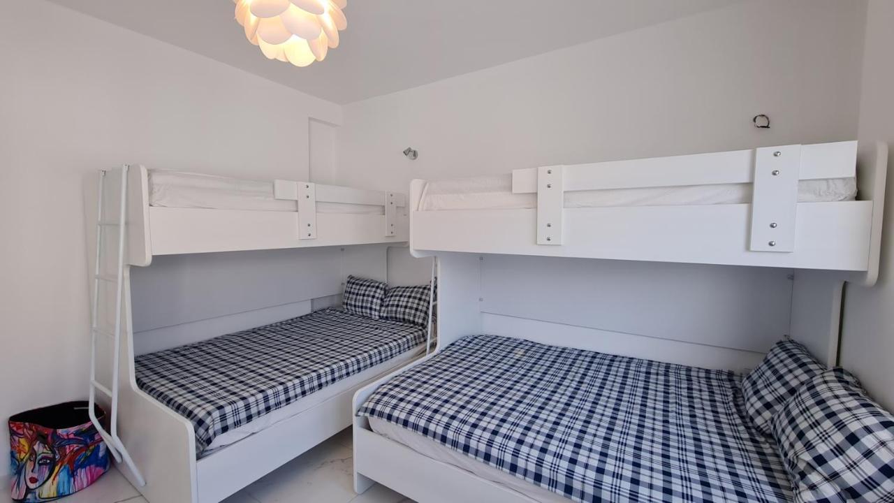 Rocknest Sea View Penthouse Leilighet Sarandë Eksteriør bilde