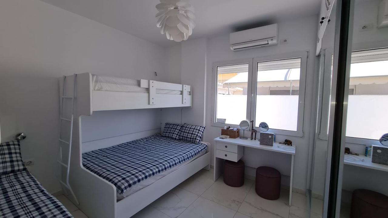 Rocknest Sea View Penthouse Leilighet Sarandë Eksteriør bilde