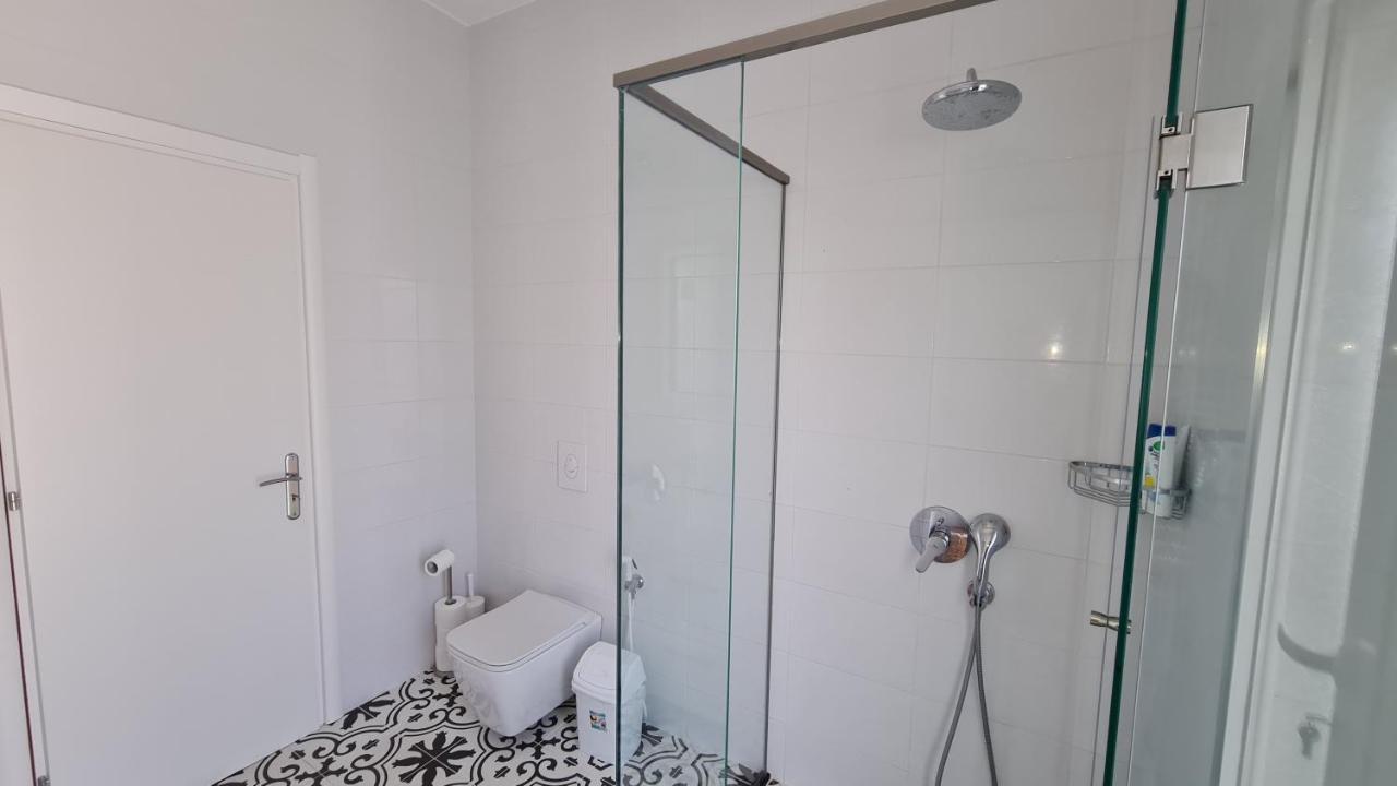 Rocknest Sea View Penthouse Leilighet Sarandë Eksteriør bilde