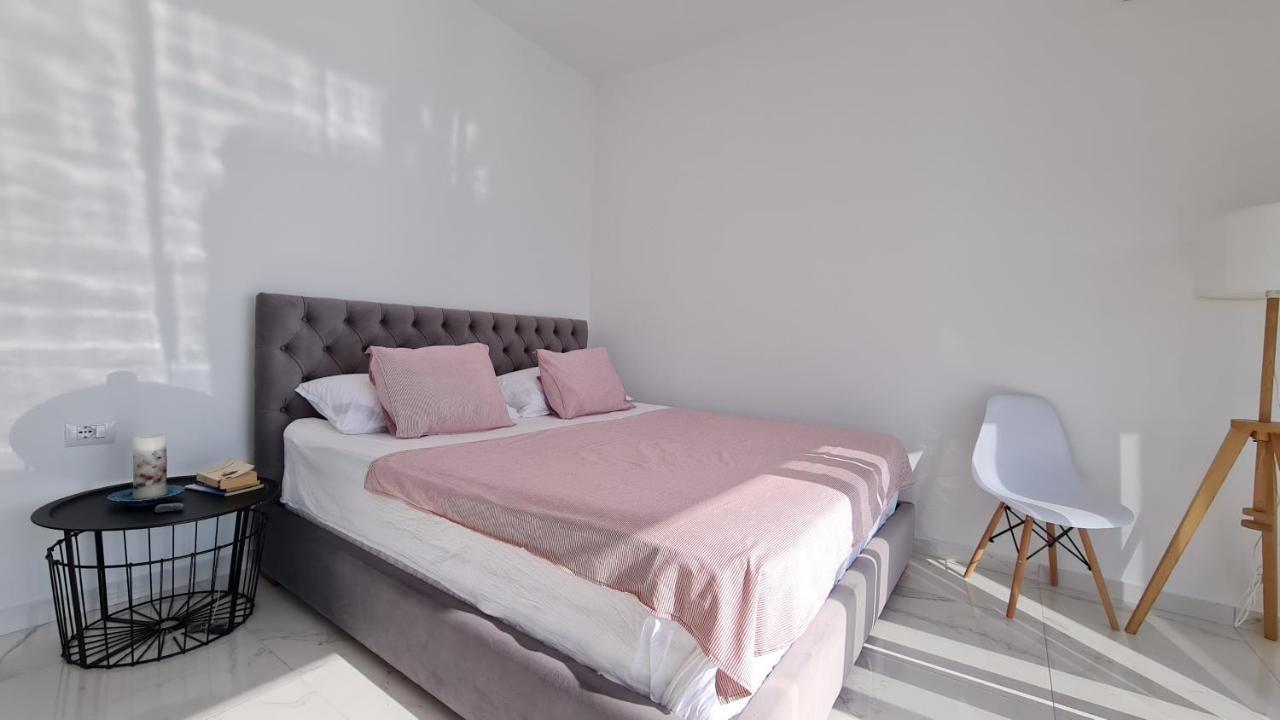 Rocknest Sea View Penthouse Leilighet Sarandë Eksteriør bilde
