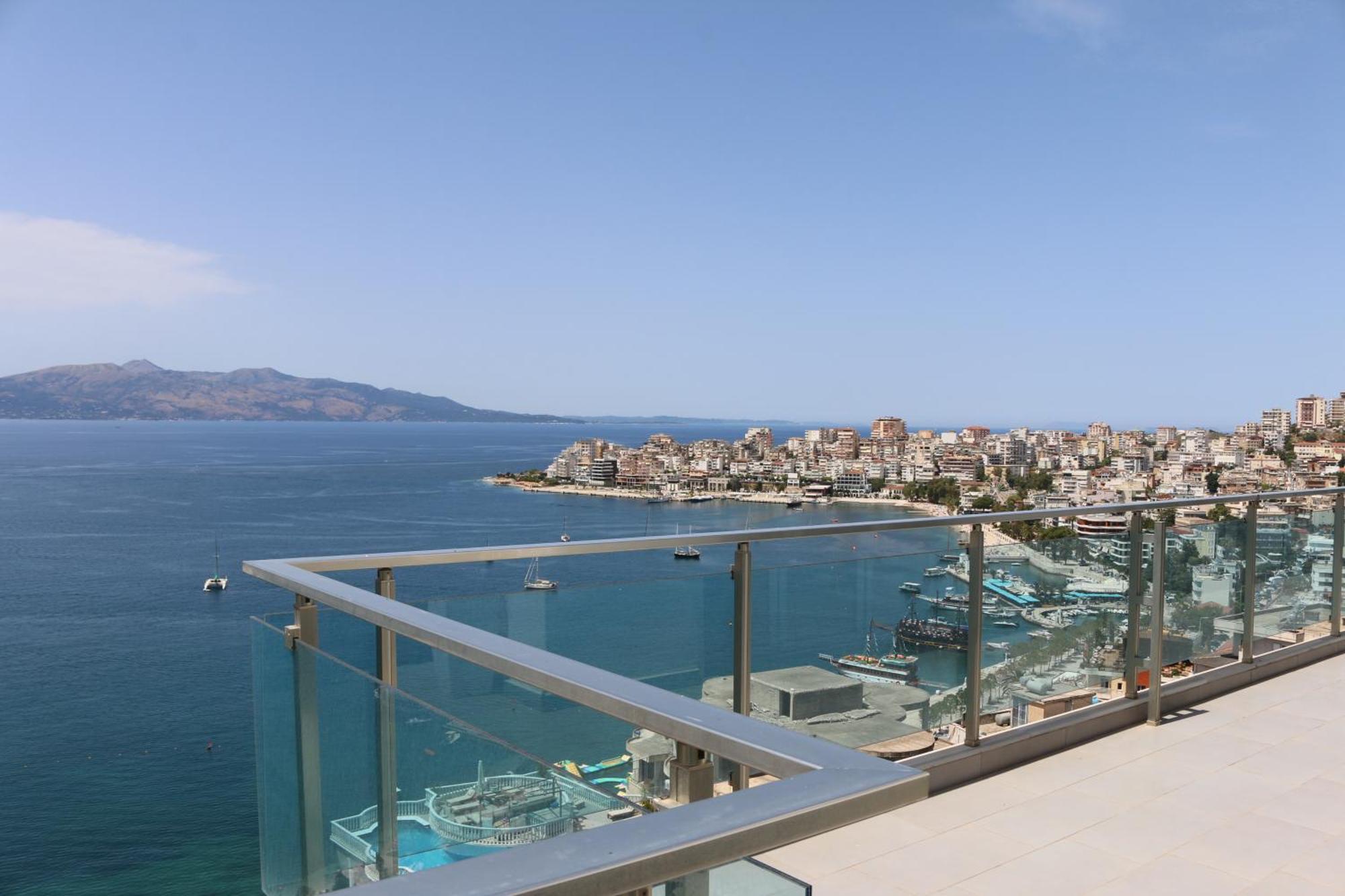 Rocknest Sea View Penthouse Leilighet Sarandë Eksteriør bilde